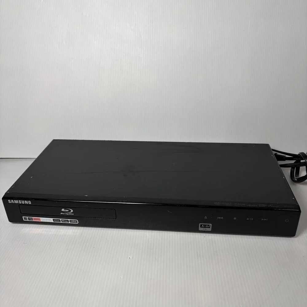 Samsung BD-P1590 Blu-ray Disc Player 1080p Full HD Anynet+ HDMI USB LAN DVD